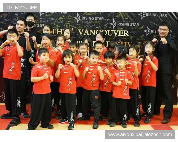 腾龙真人现场演出精彩片段分析带你深入了解武术表演的艺术与技巧